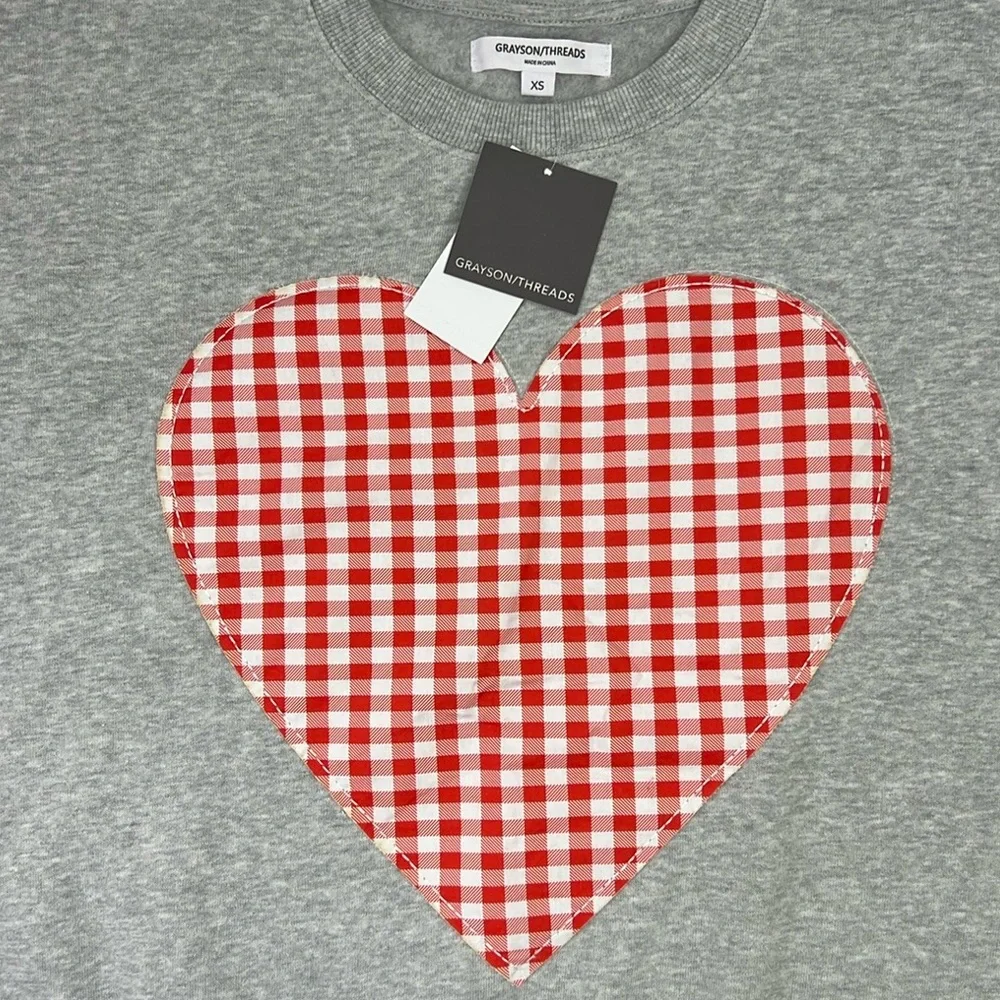 Gingham Heart Graphic Sweatshirt Top & Red Gingham Pants Bottom Pajama Set‎